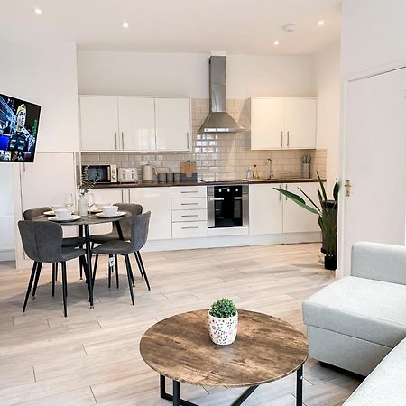 לונדון 1-Bedroom Apartments In Shoreditch, Old Street, Hoxton מראה חיצוני תמונה