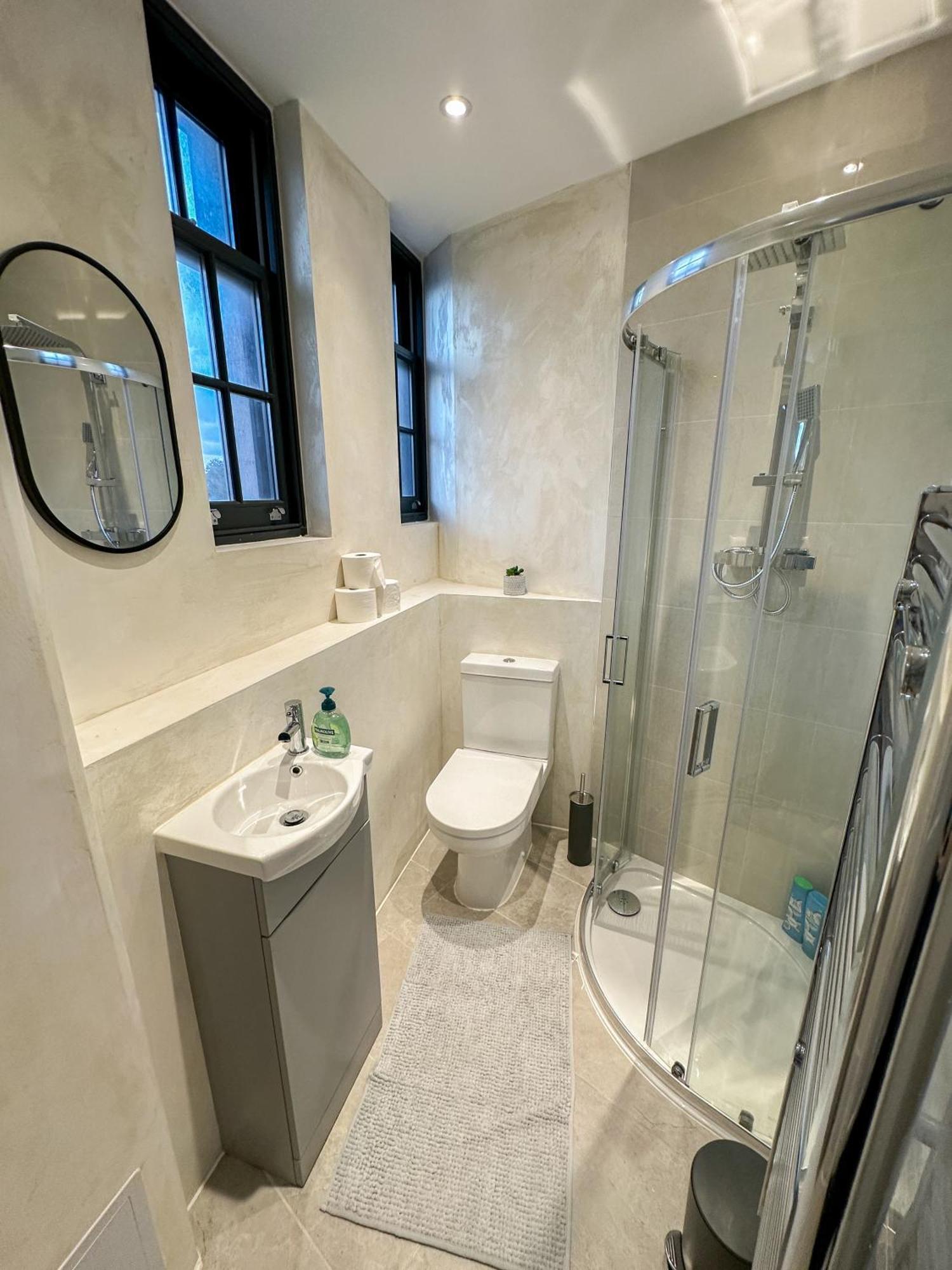 לונדון 1-Bedroom Apartments In Shoreditch, Old Street, Hoxton מראה חיצוני תמונה