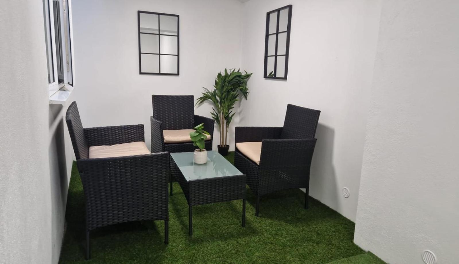 לונדון 1-Bedroom Apartments In Shoreditch, Old Street, Hoxton מראה חיצוני תמונה