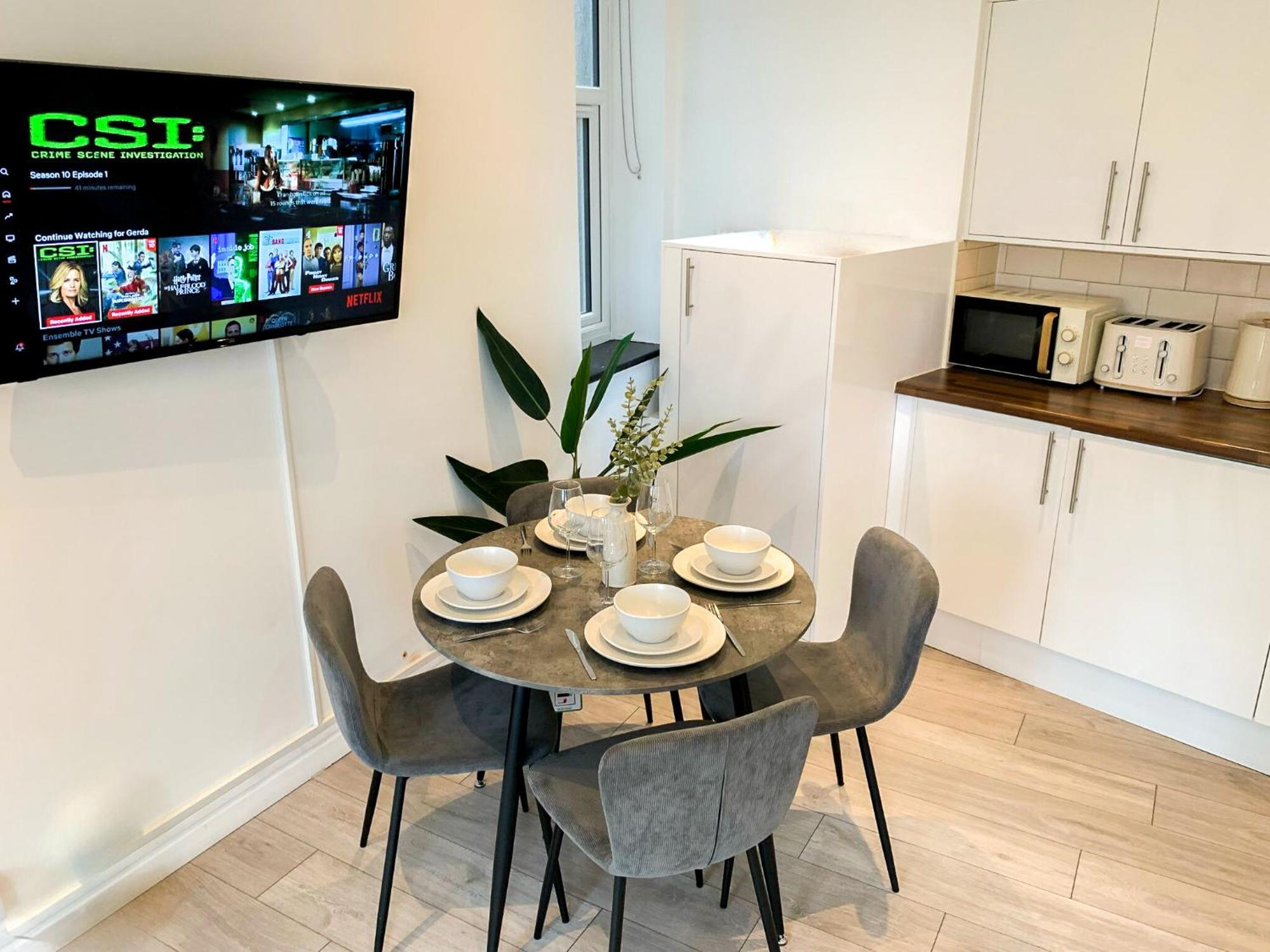לונדון 1-Bedroom Apartments In Shoreditch, Old Street, Hoxton מראה חיצוני תמונה