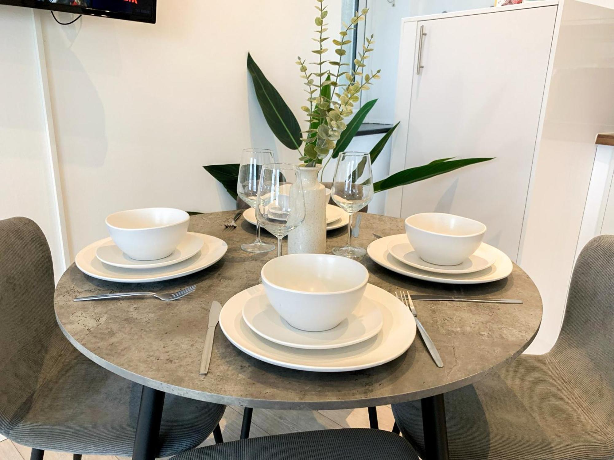 לונדון 1-Bedroom Apartments In Shoreditch, Old Street, Hoxton מראה חיצוני תמונה